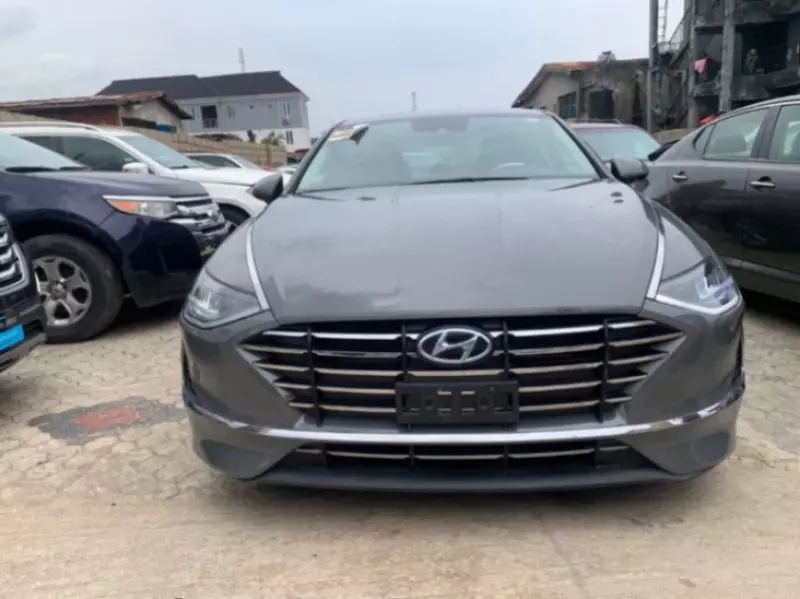 Hyundai Sonata   - 2021