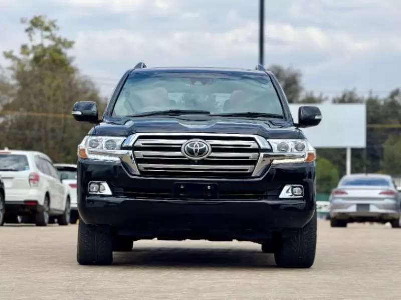 Toyota Landcruiser ZX   - 2018