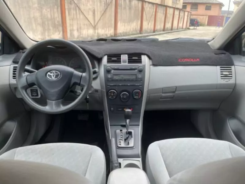 Toyota Corolla   - 2008