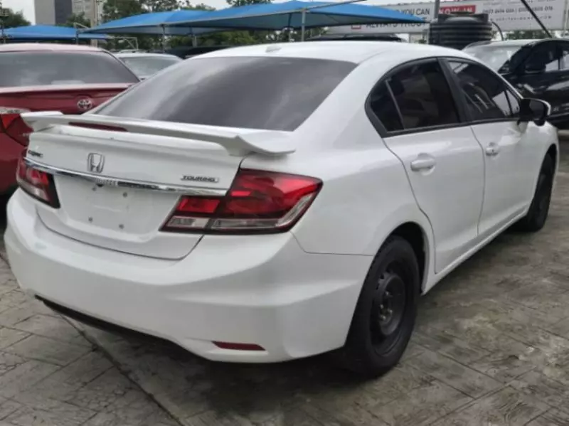 Honda Civic   - 2014