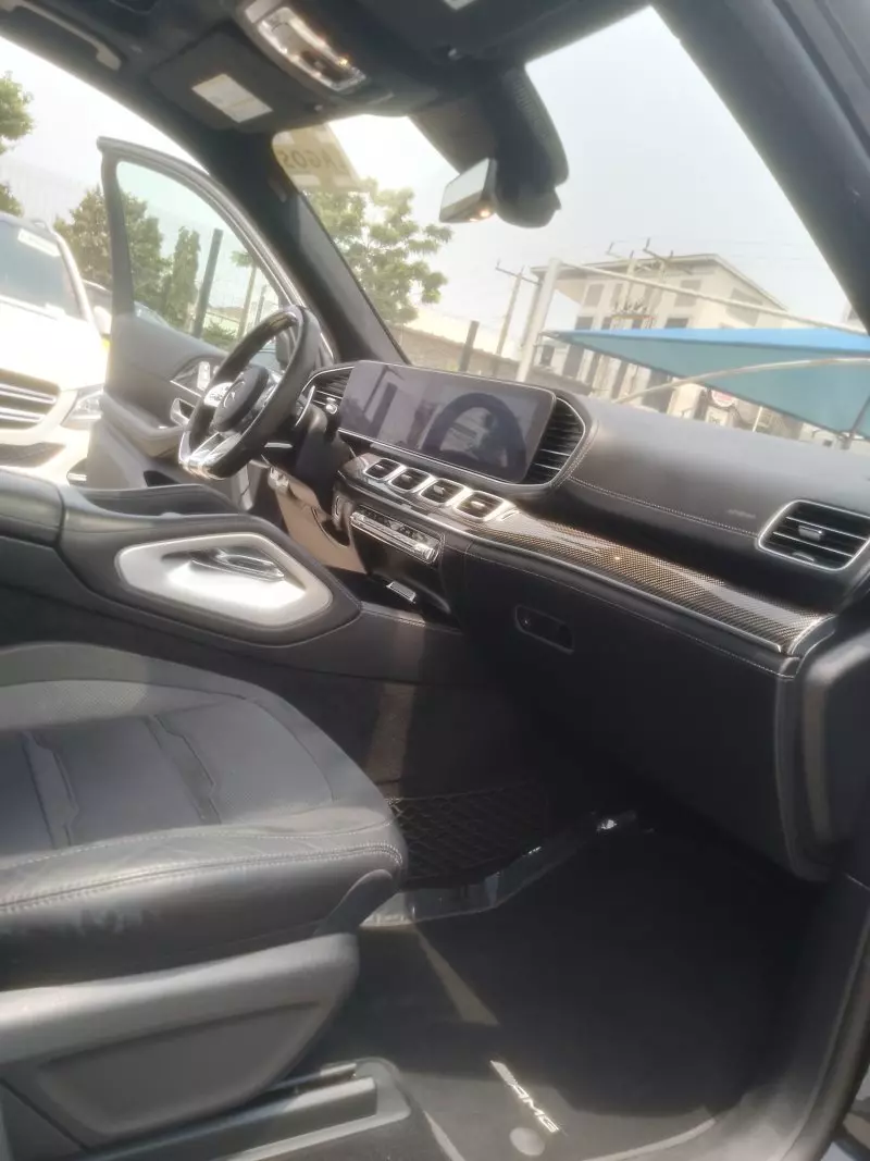 Mercedes-Benz GLE 63   - 2021