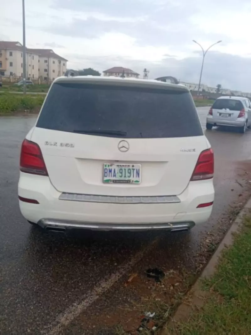 Mercedes-Benz GLK 350   - 2015
