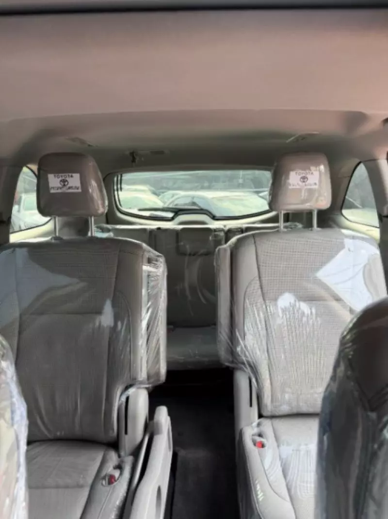 Toyota Highlander   - 2015