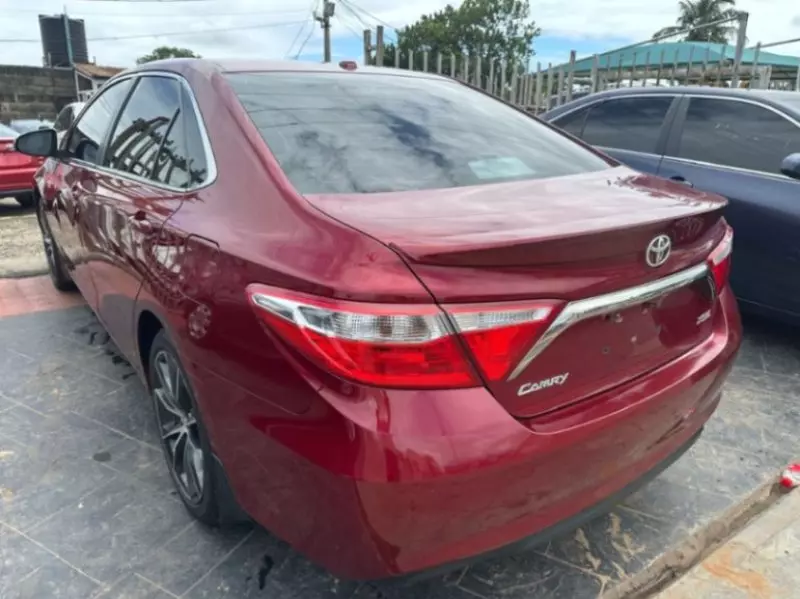 Toyota Camry   - 2015