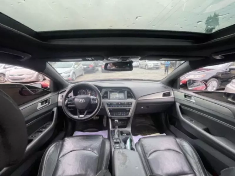 Hyundai Sonata   - 2015