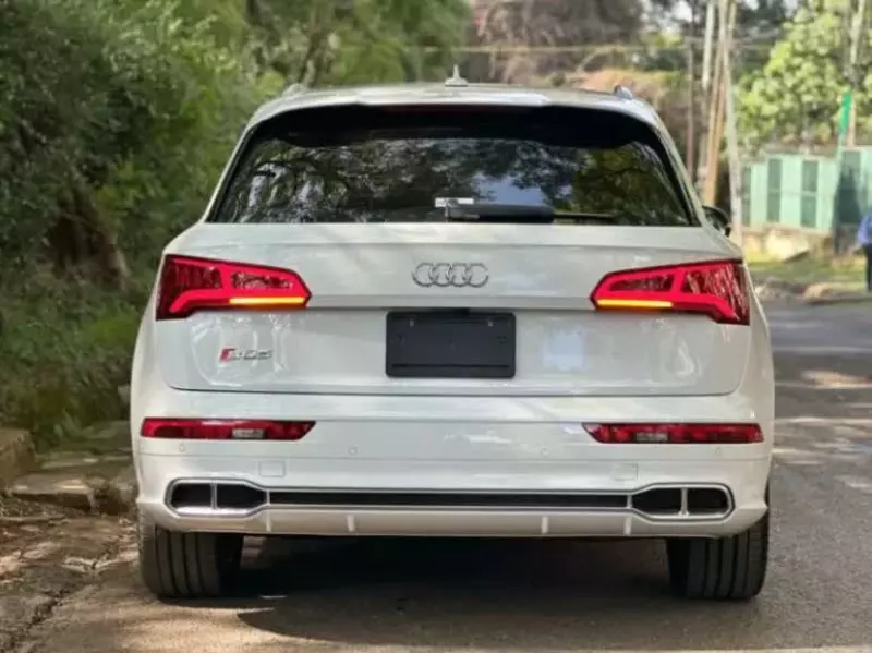 Audi SQ5   - 2018