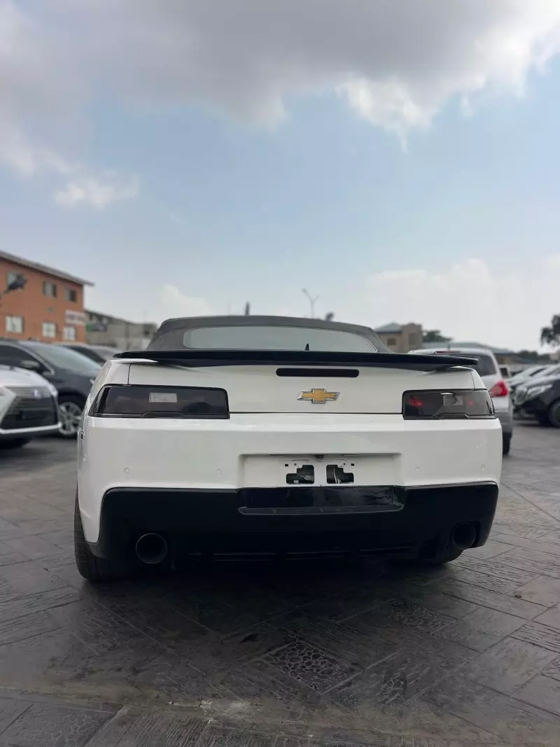 Chevrolet Camaro   - 2015