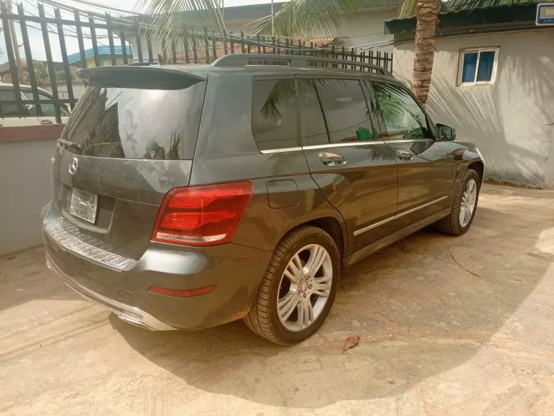 Mercedes-Benz GLK 350   - 2014