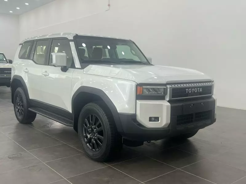 Toyota Land Cruiser Prado   - 2024