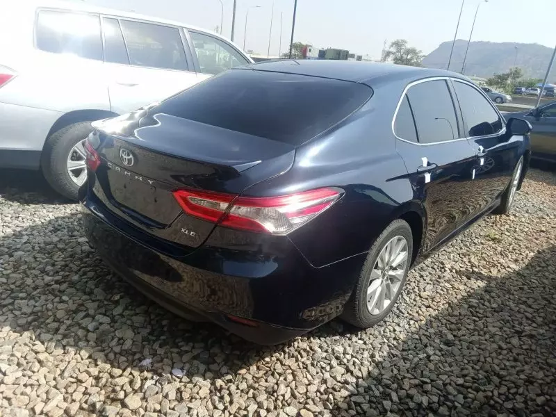 Toyota Camry   - 2019