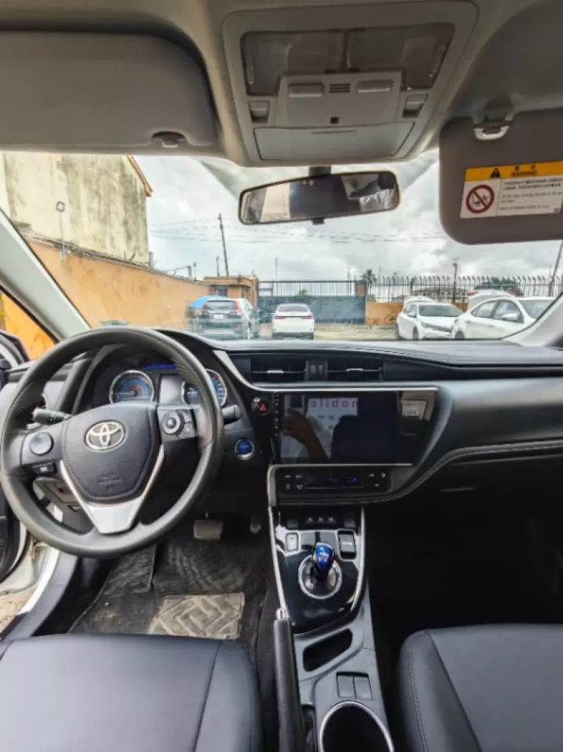 Toyota Corolla   - 2018