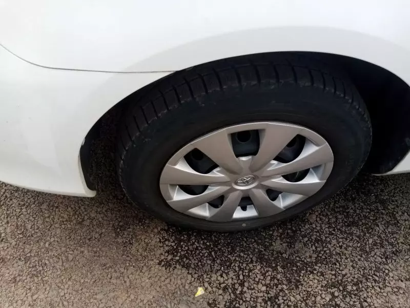 Toyota Fielder    - 2012