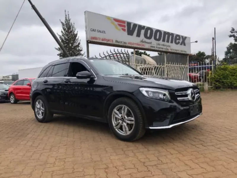 Mercedes-Benz GLC 220   - 2018