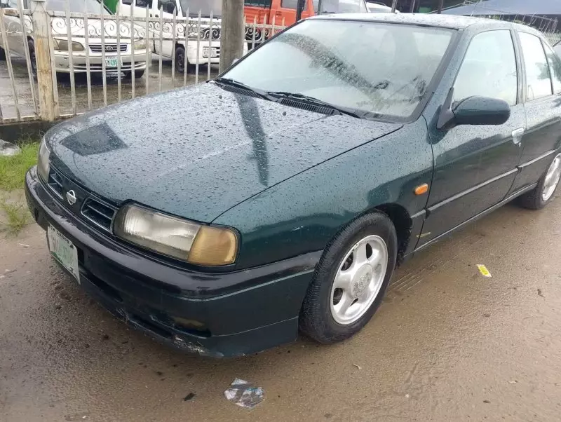Nissan Primera   - 1999