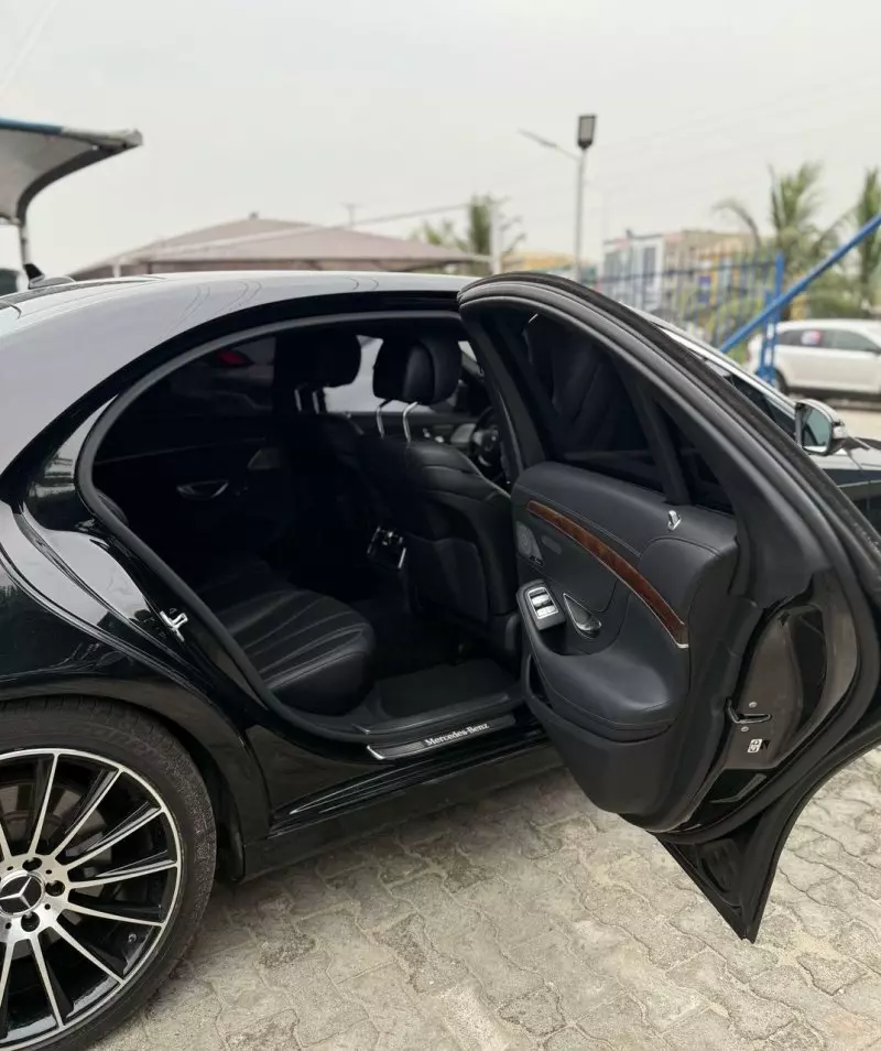 Mercedes-Benz S 550   - 2015