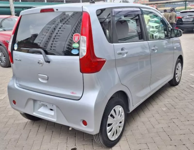 Nissan Dayz   - 2018