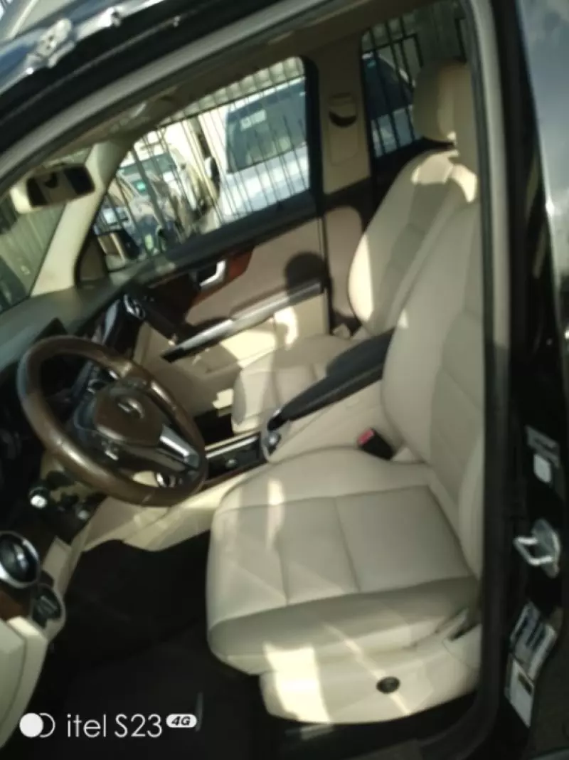 Mercedes-Benz GLK 350   - 2014