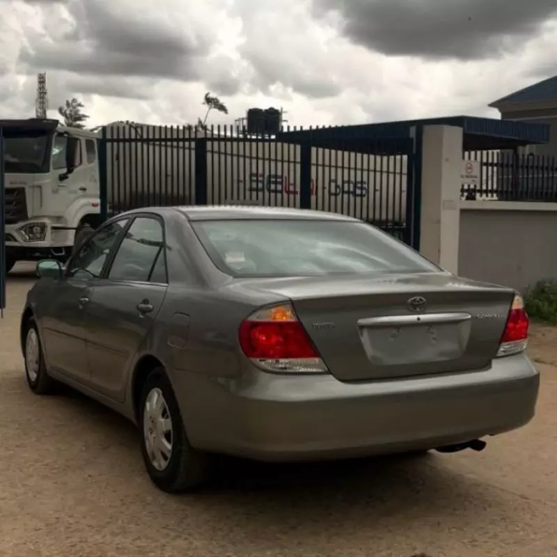 Toyota camry   - 2006