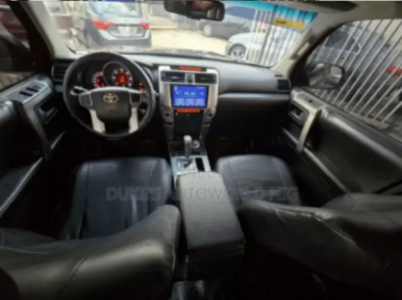 Toyota 4-Runner   - 2013