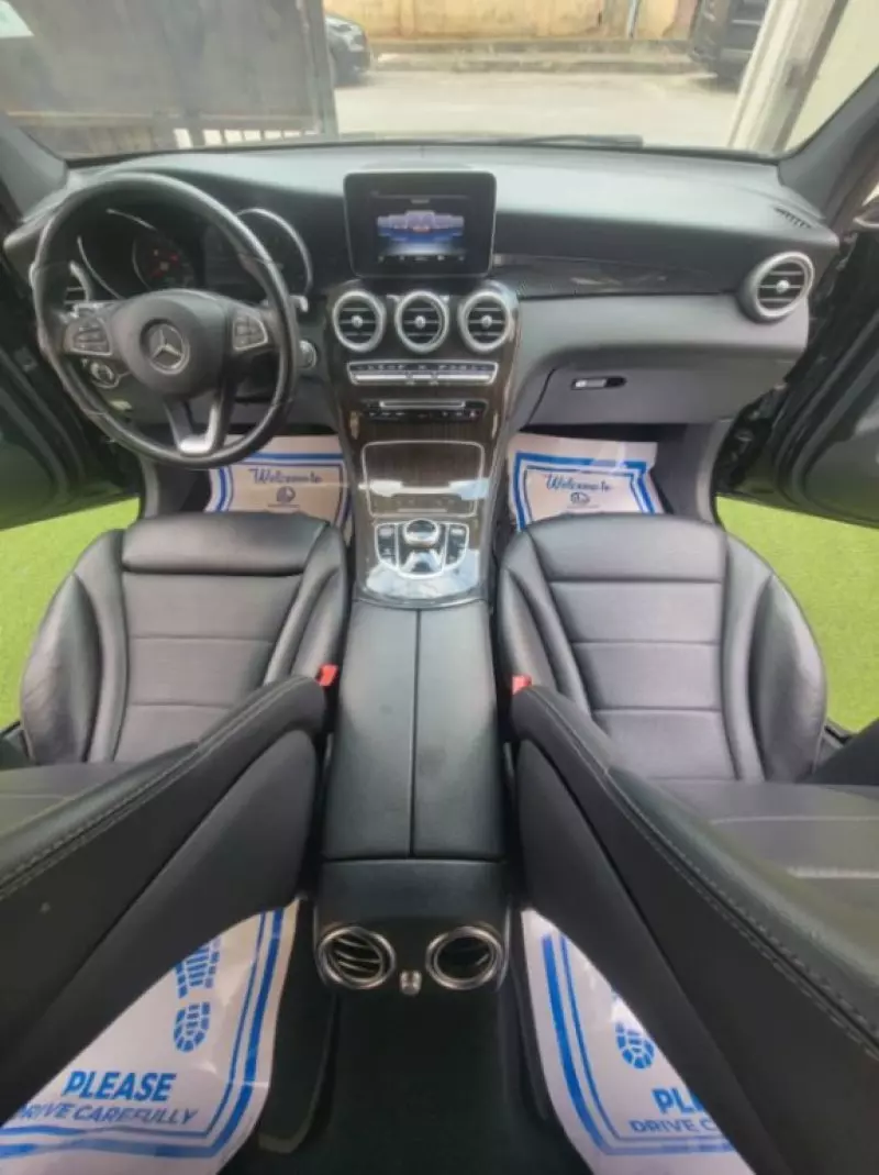 Mercedes-Benz GLC 300