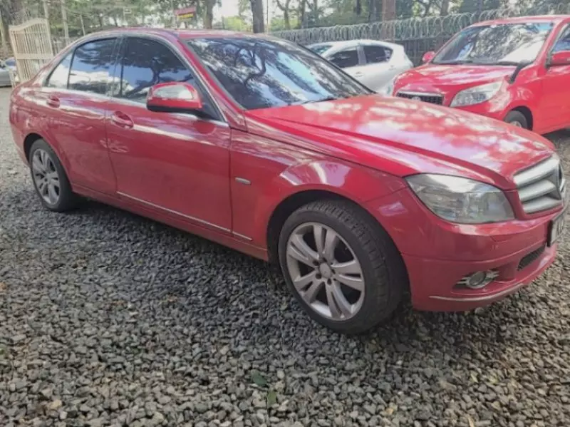 Mercedes-Benz C200   - 2008