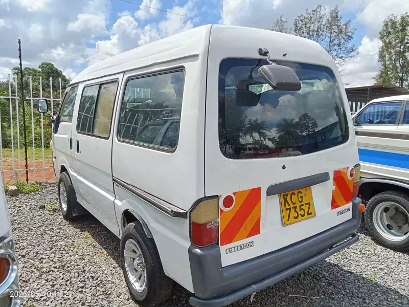 Mazda Bongo   - 2009