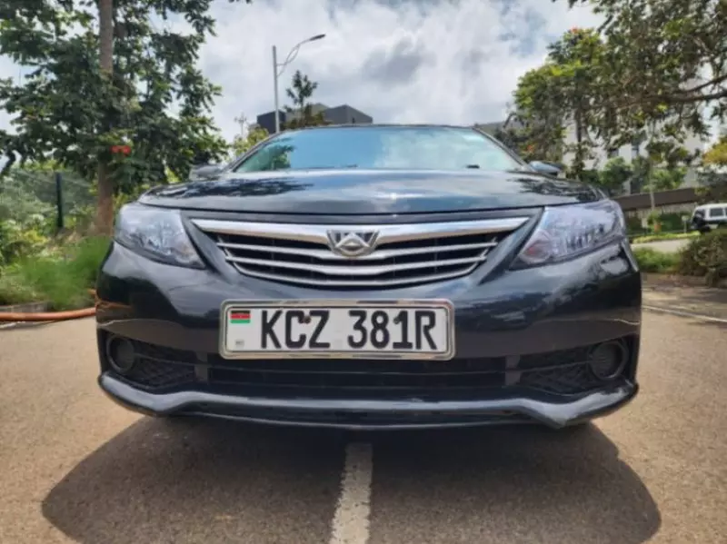 Toyota Allion    - 2013