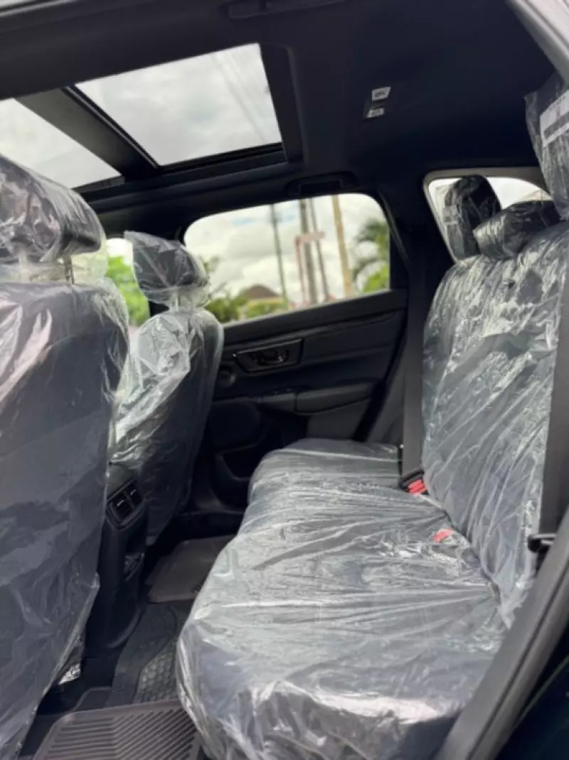 Honda CR-V   -
