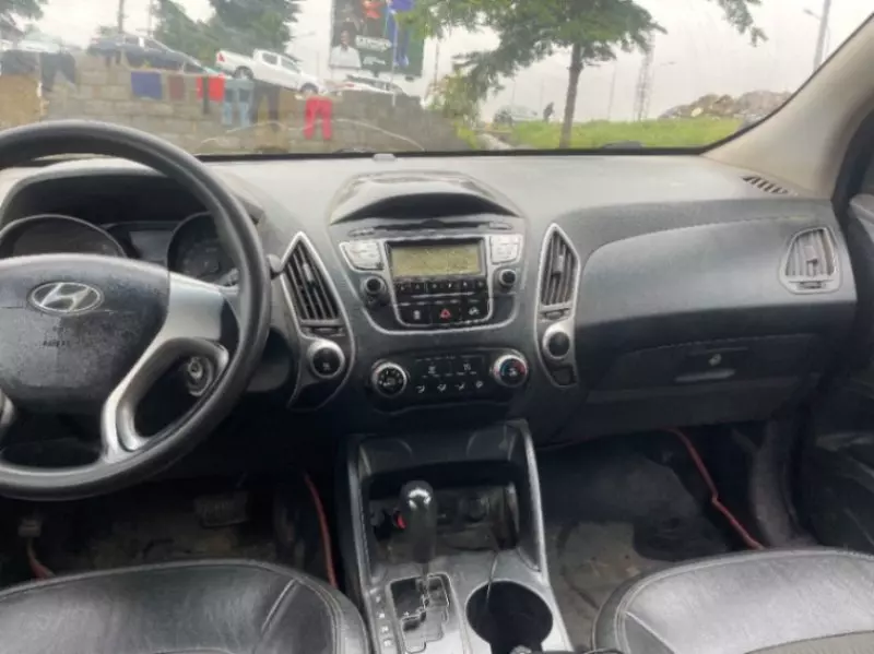 Hyundai ix35   - 2010