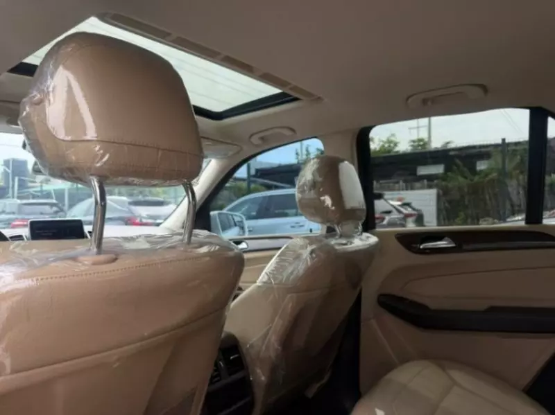 Mercedes-Benz GLE-Class   - 2016