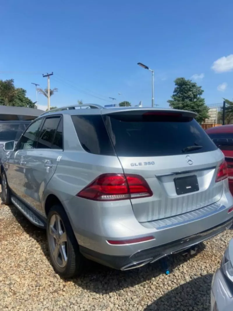 Mercedes-Benz GLE 350   - 2017