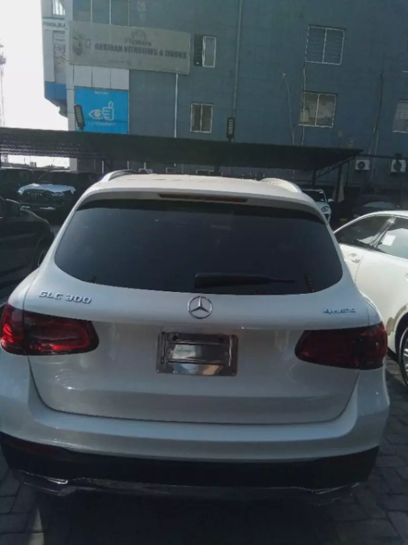 Mercedes-Benz GLC 300
