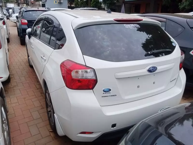 Subaru Impreza   - 2014