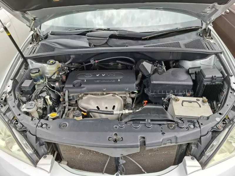 Toyota Harrier   - 2012