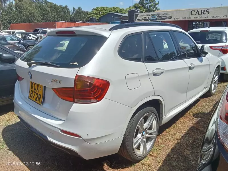 BMW X1   - 2012