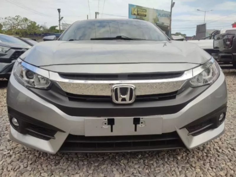 Honda Civic   - 2016