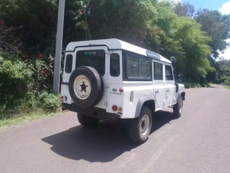 Land Rover Defender - 2009