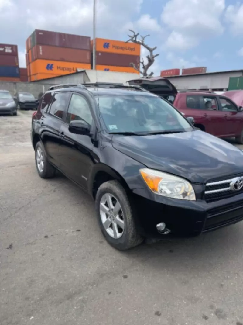 Toyota Rav4   - 2008