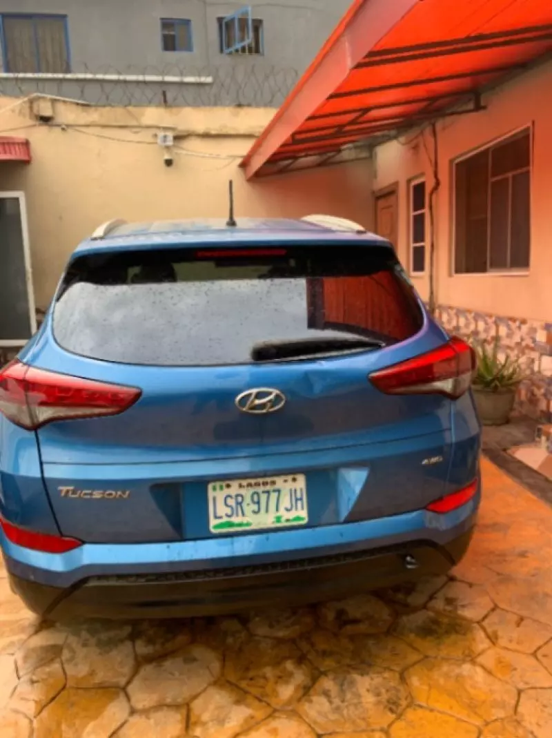 Hyundai Tucson   - 2013