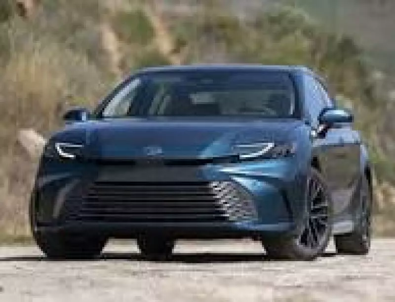Toyota Camry   - 2022