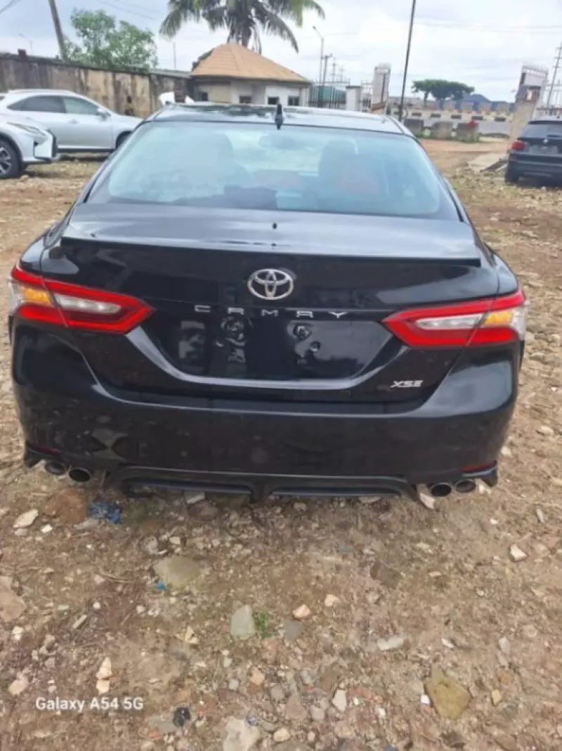 Toyota Camry   - 2019