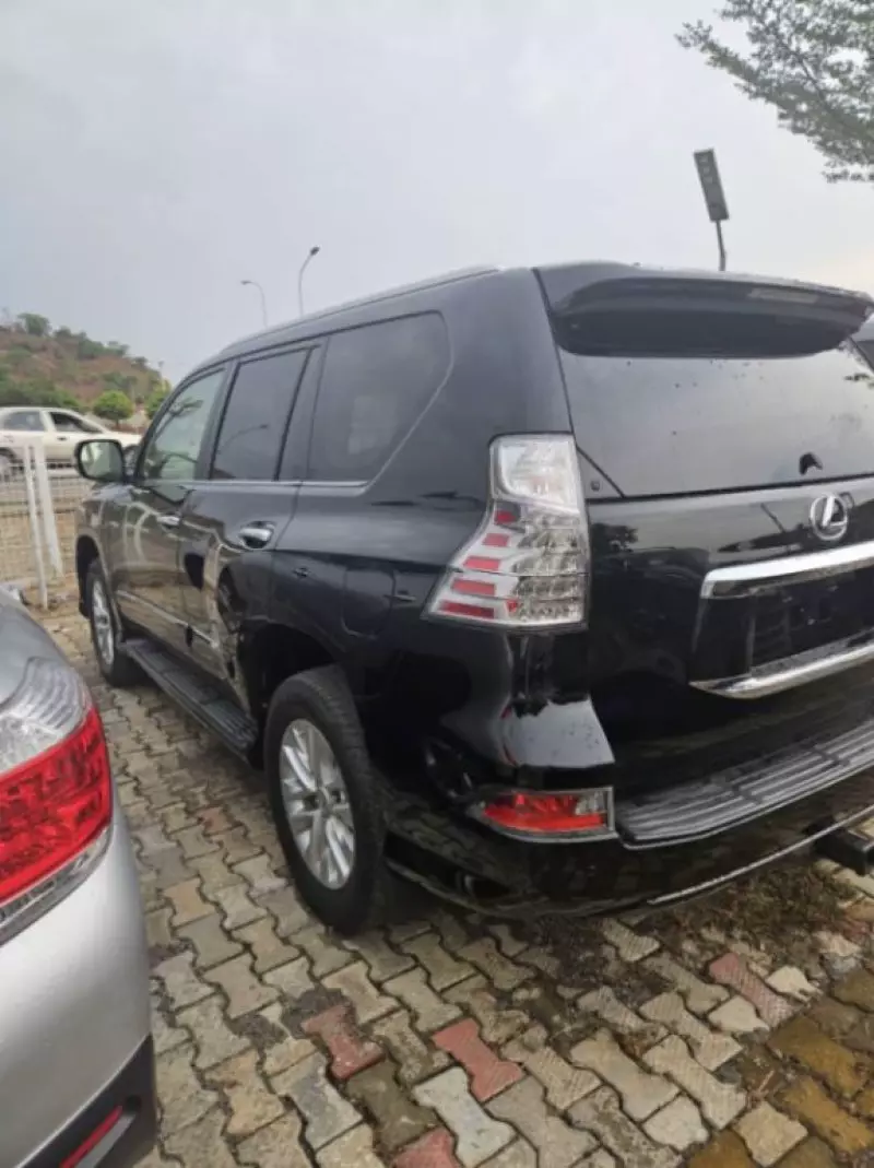 Lexus GX 460   - 2014