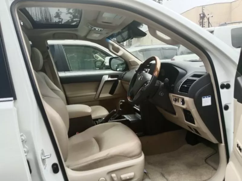 Toyota Landcruiser Prado   - 2019