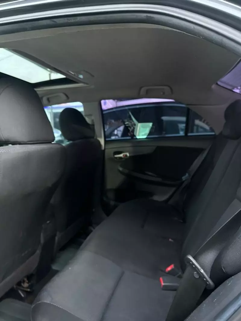 Toyota Corolla   - 2009