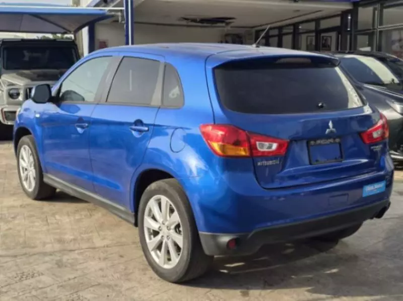 Mitsubishi Outlander Sport