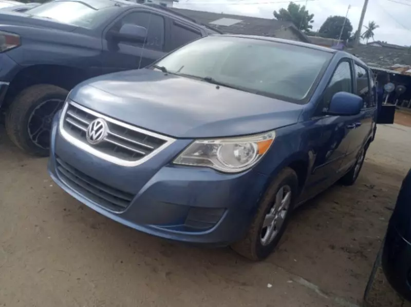 VOLKSWAGEN Tiguan allspace   - 2011