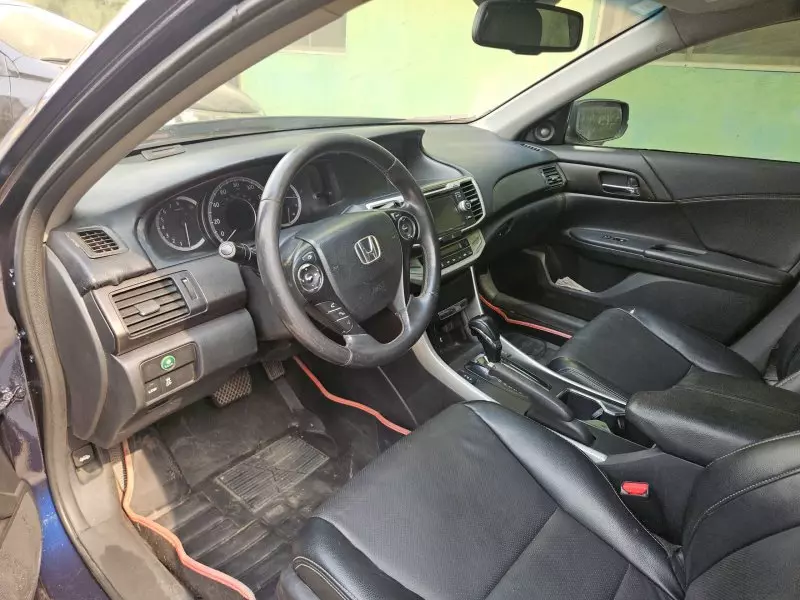 Honda Accord   - 2013