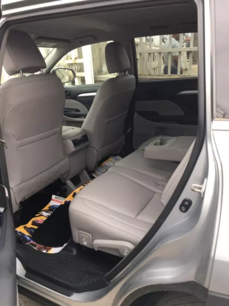 Toyota Highlander   - 2015