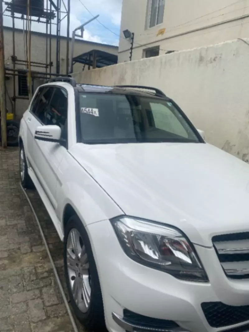 Mercedes-Benz GLK 350   - 2014