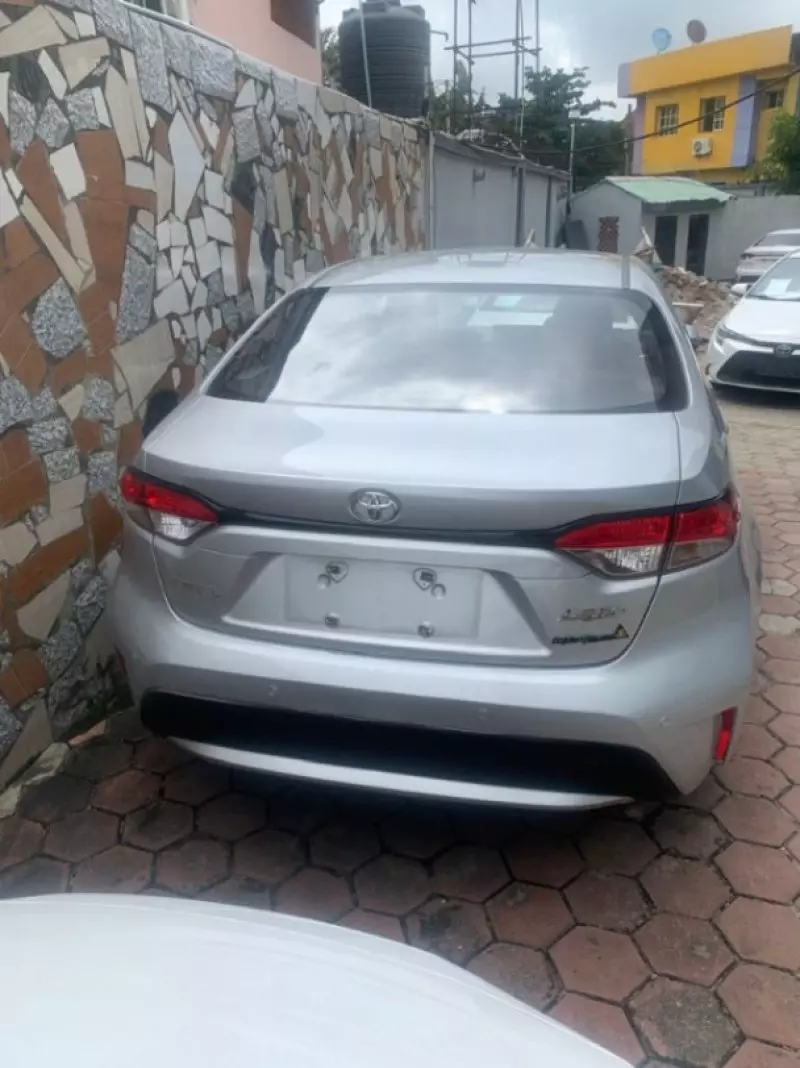 Toyota Corolla   - 2021